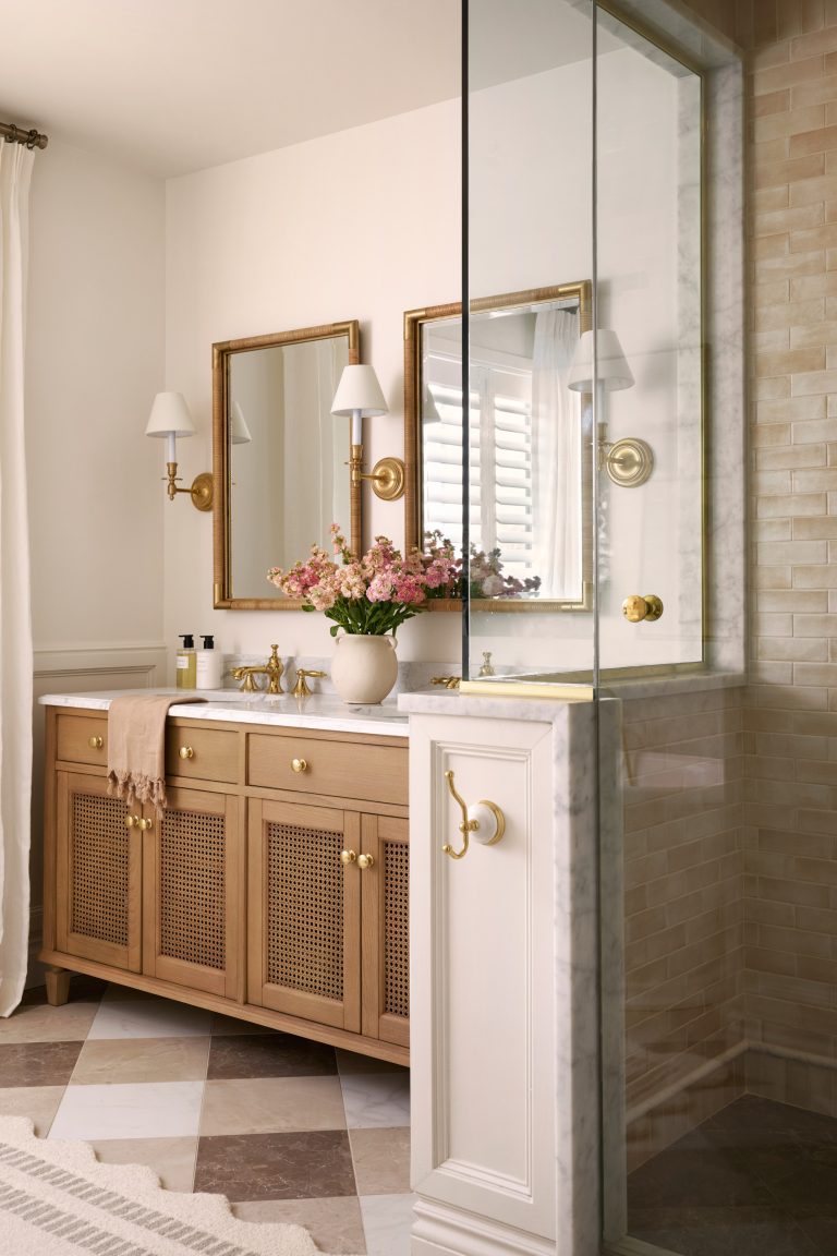 AKB Design Salle de bain Pion