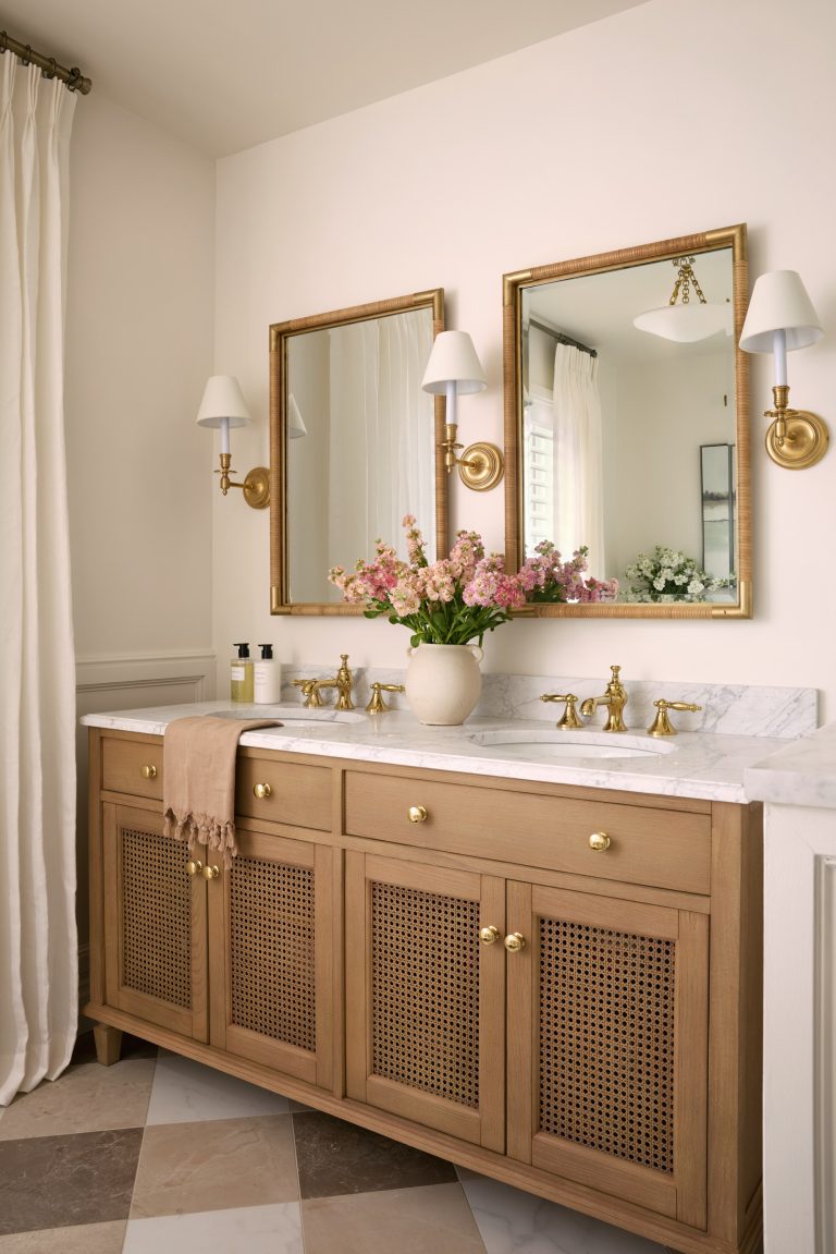 AKB Design Salle de bain Pion